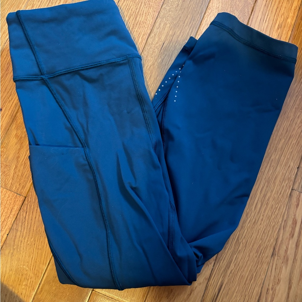 Lululemon cropped leggings